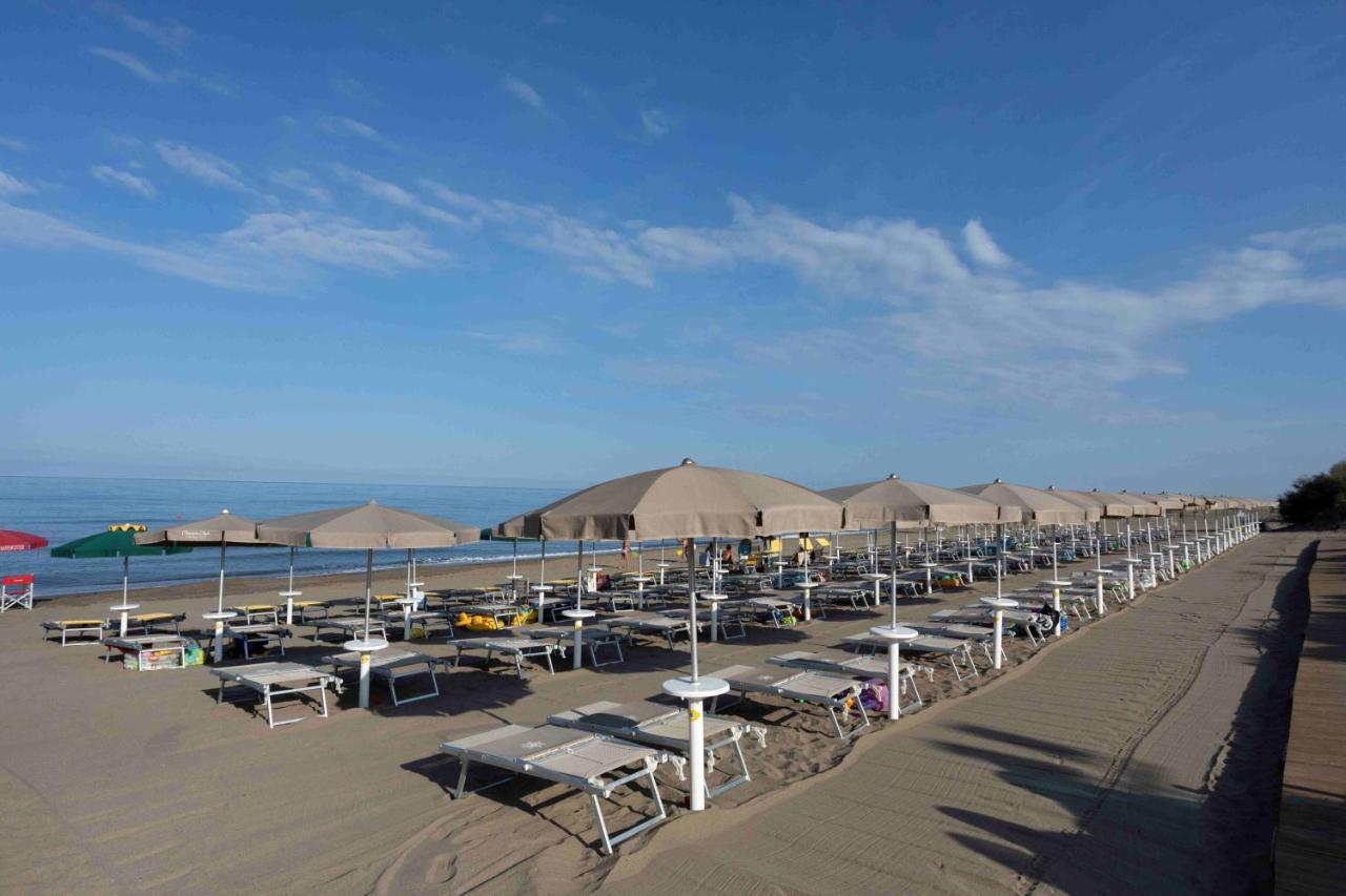 Canado Club Family Village Marina di Castagneto Carducci Εξωτερικό φωτογραφία